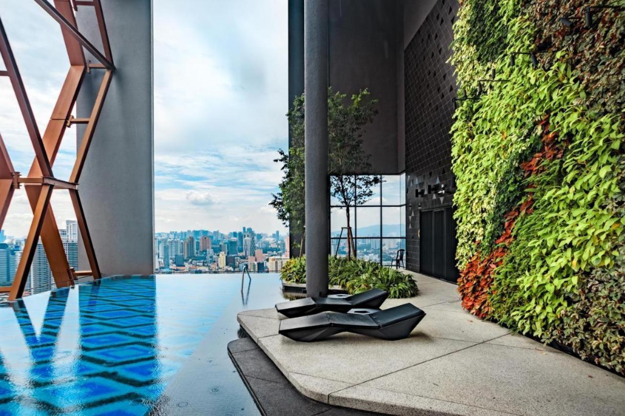 קואלה לומפור Scarletz Suites Klcc By Luxe Suites מראה חיצוני תמונה