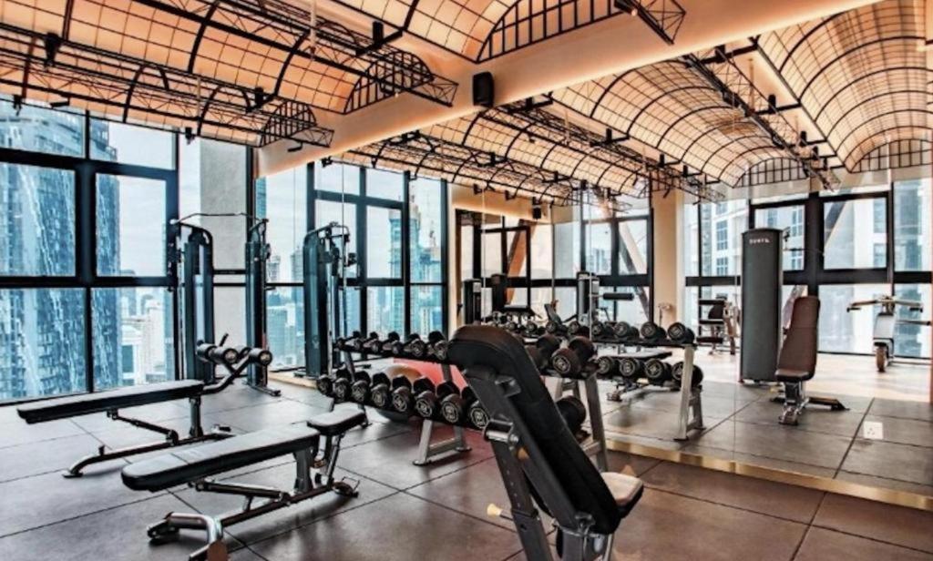 קואלה לומפור Scarletz Suites Klcc By Luxe Suites מראה חיצוני תמונה