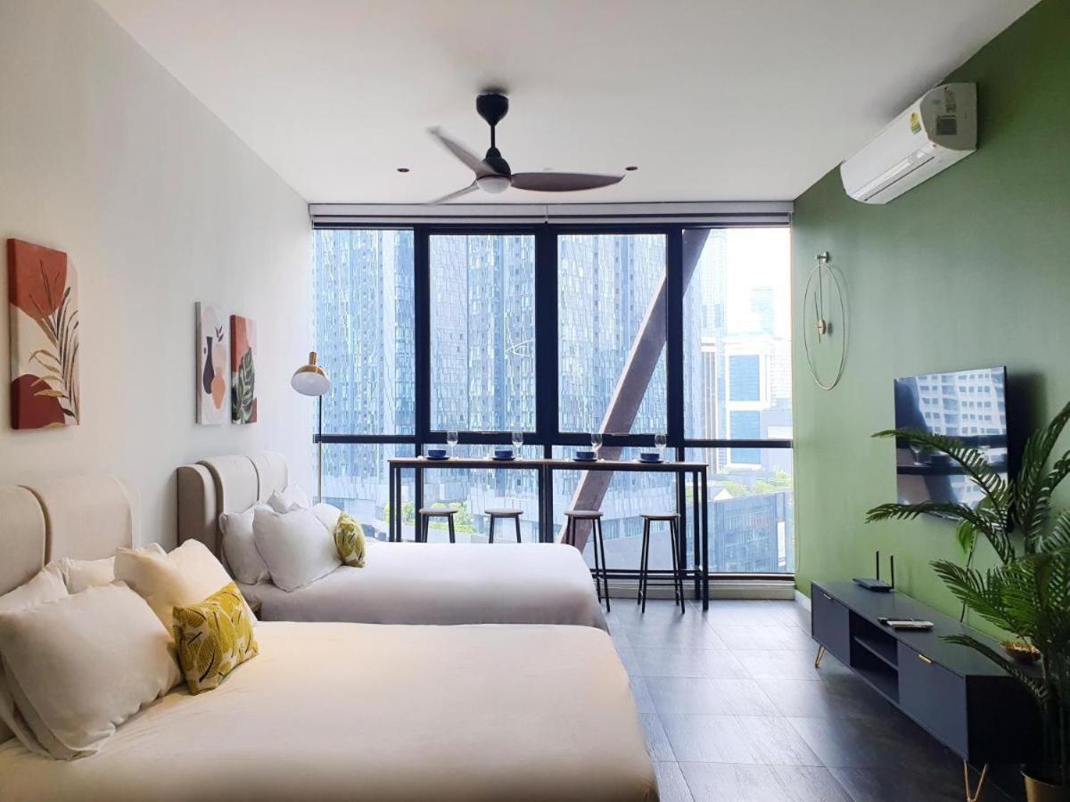 קואלה לומפור Scarletz Suites Klcc By Luxe Suites מראה חיצוני תמונה