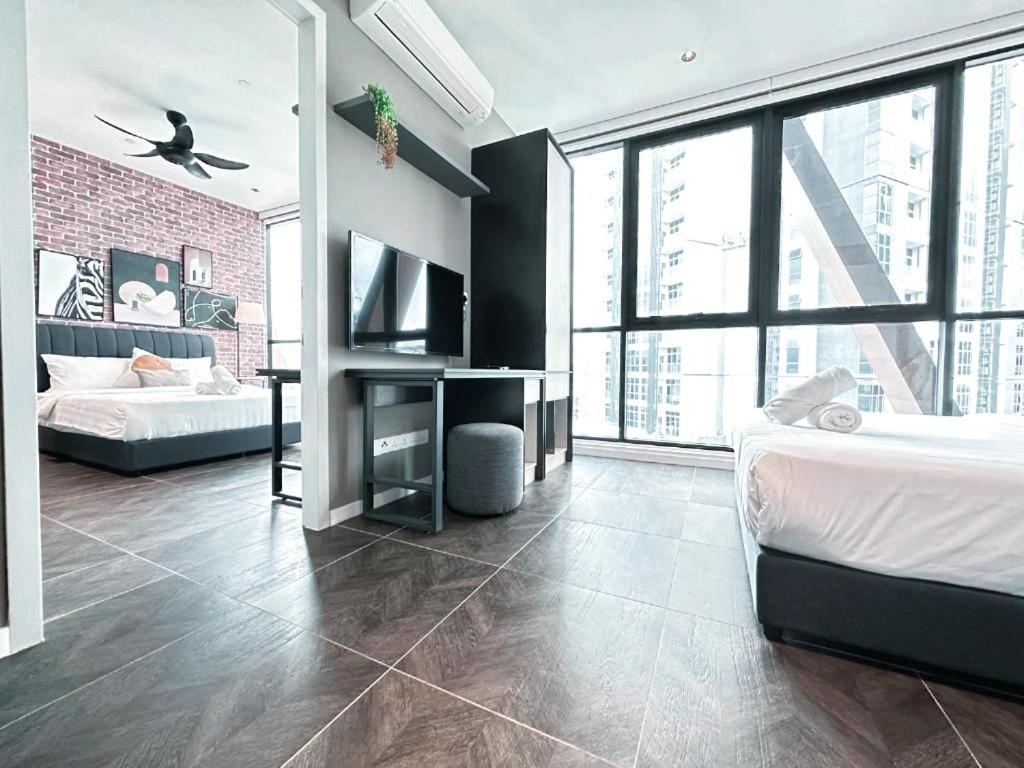 קואלה לומפור Scarletz Suites Klcc By Luxe Suites מראה חיצוני תמונה